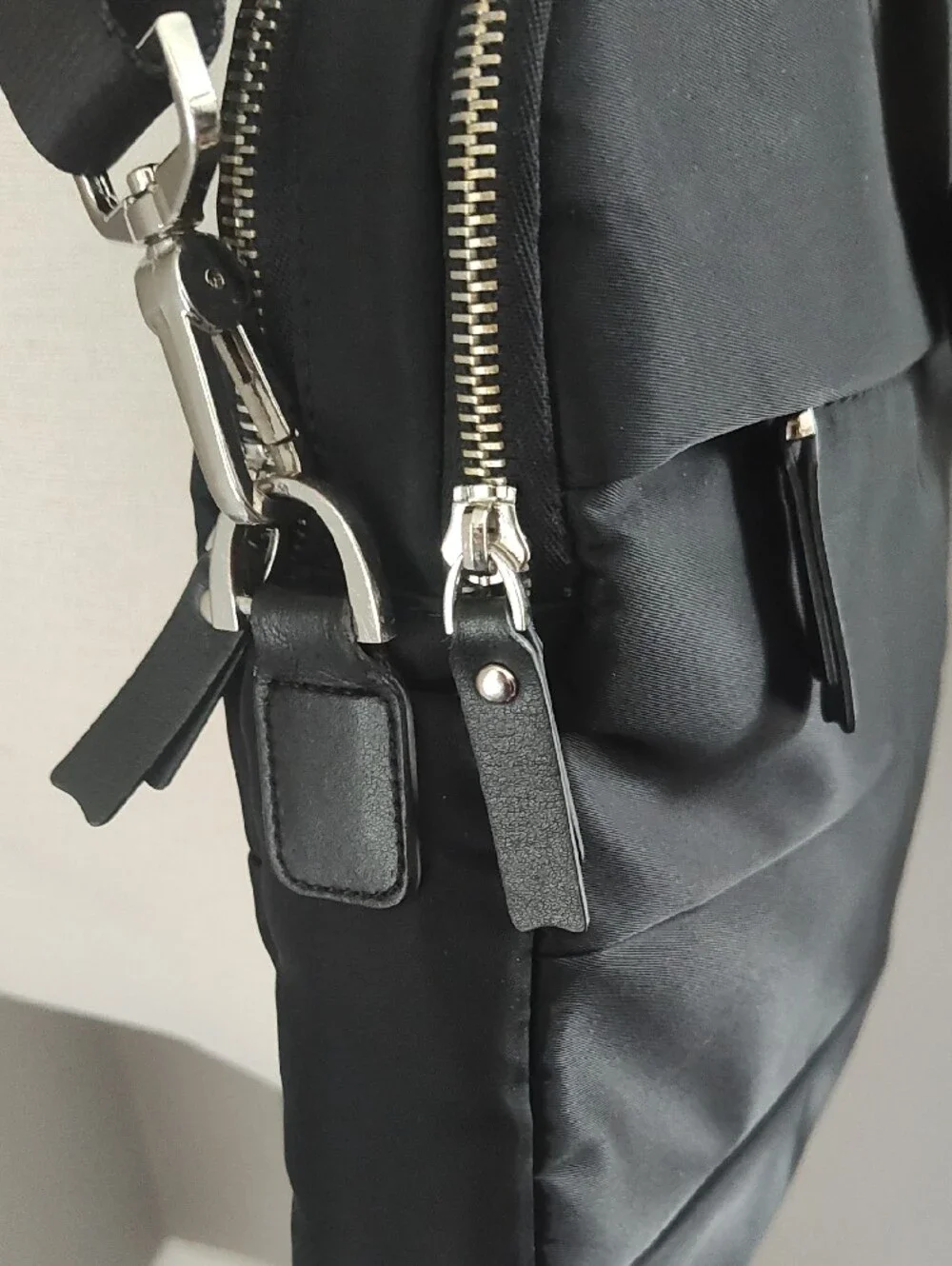 Pt Men's Black Nylon Laptop Briefcase with Shoulder Strap And Luggage Connector
